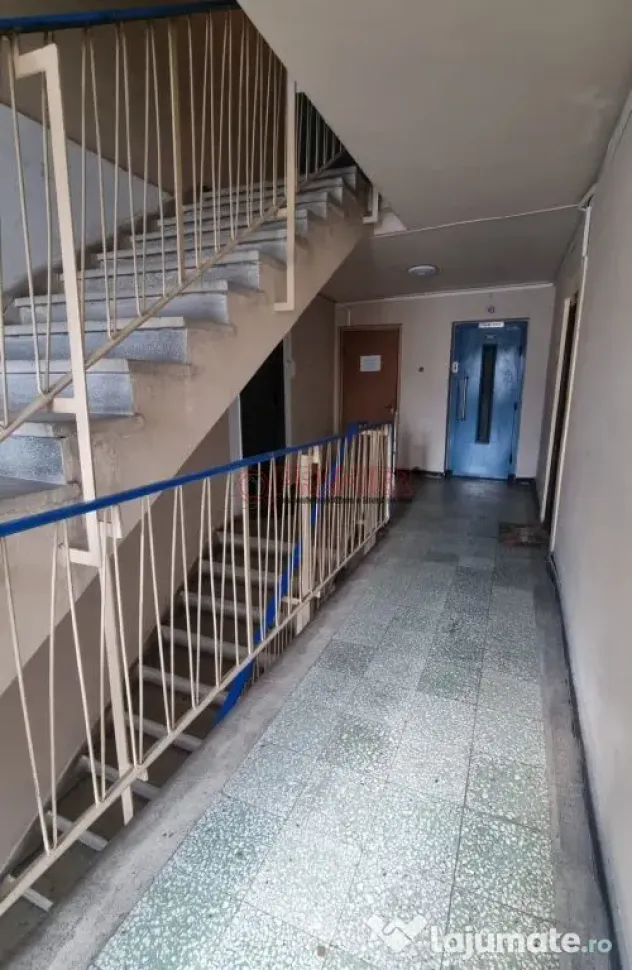 Apartament 2 camere decomandat, 53.82 mp , loc parcare –