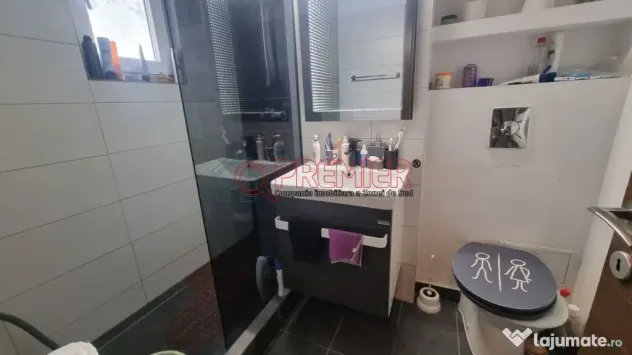 Apartament 2 camere decomandat, 53.82 mp , loc parcare –