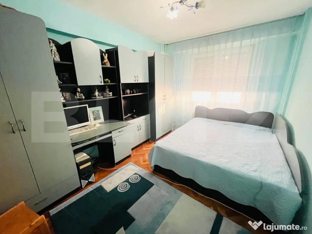 Apartament cu 3 camere cu parcare inclusa, zona Cantemir