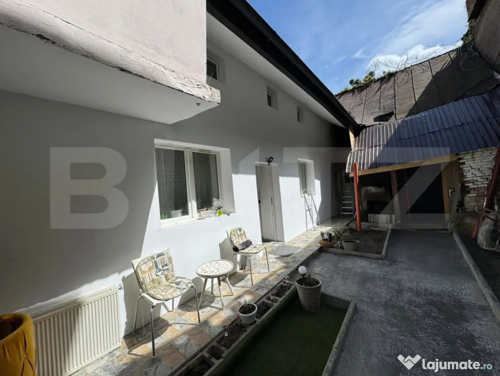 Apartament la curte zona ULTRACENTRALA