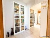 Apartament cu 3 camere, decomandat, etaj2, Central, Sfantu G 