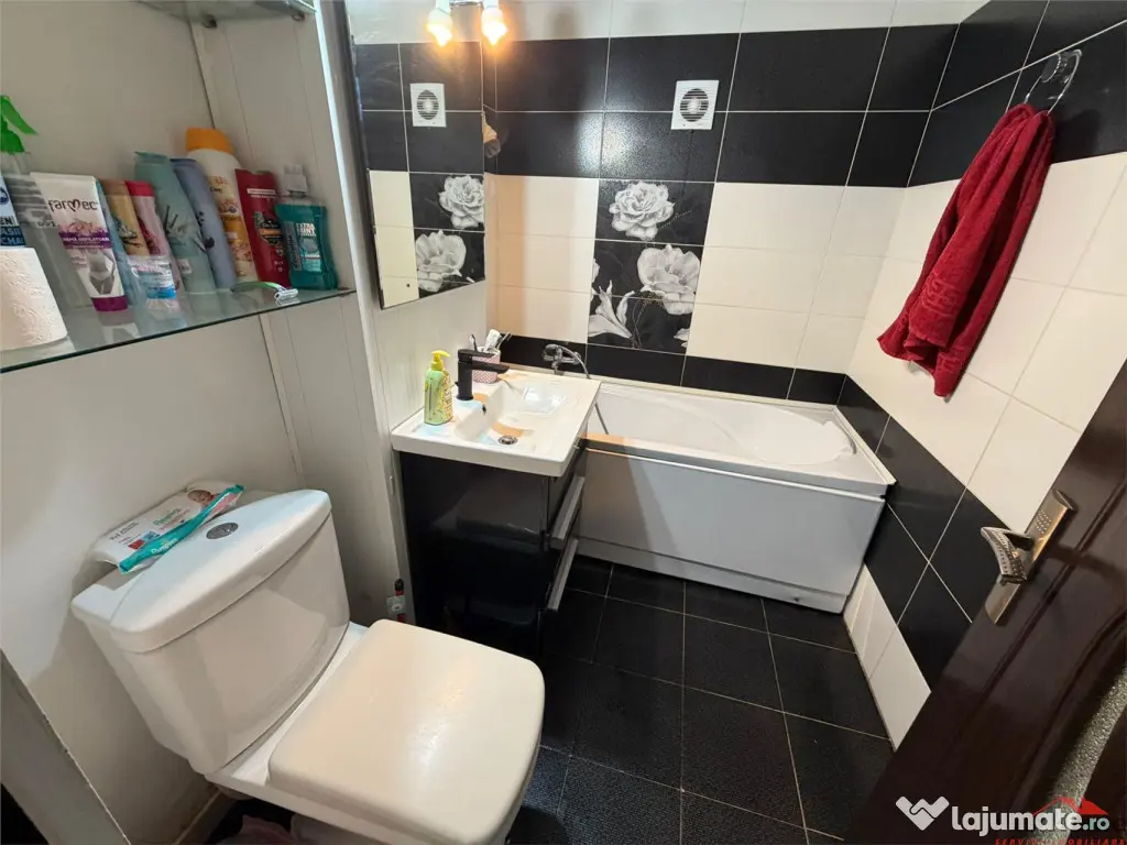 Apartament 3 camere, , Electrica - PNL, etaj 6 , mobilat si