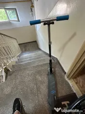Role Oxelo quad mărimea 37 + trotinetă Oxelo 