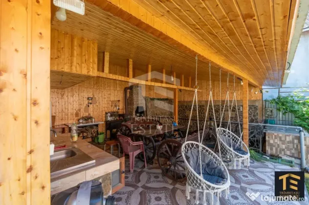 Casă P+M Năvodari | 6 camere | Curte superb amenajată
