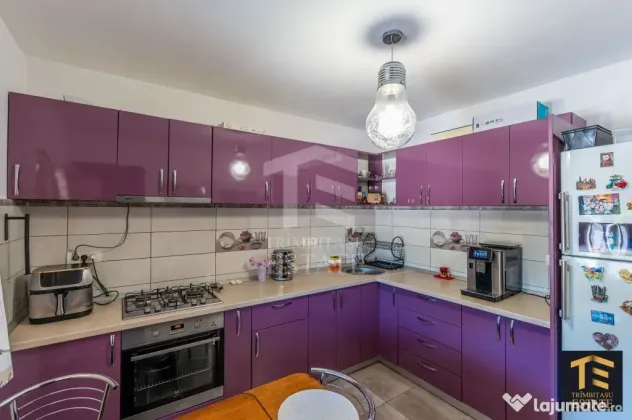 Casă P+M Năvodari | 6 camere | Curte superb amenajată