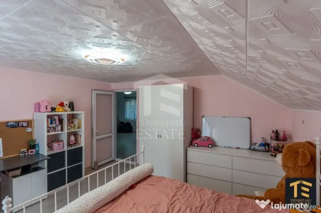 Casă P+M Năvodari | 6 camere | Curte superb amenajată