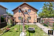 Casă P+M Năvodari | 6 camere | Curte superb amenajată 