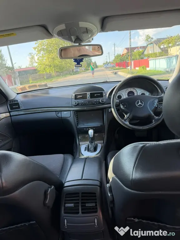 Mercedes W211 220 CDI