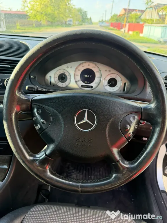 Mercedes W211 220 CDI