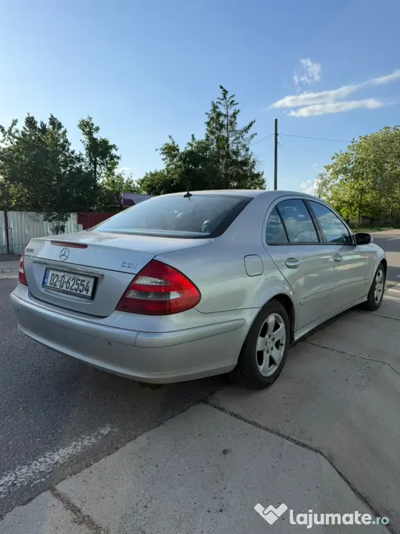 Mercedes W211 220 CDI