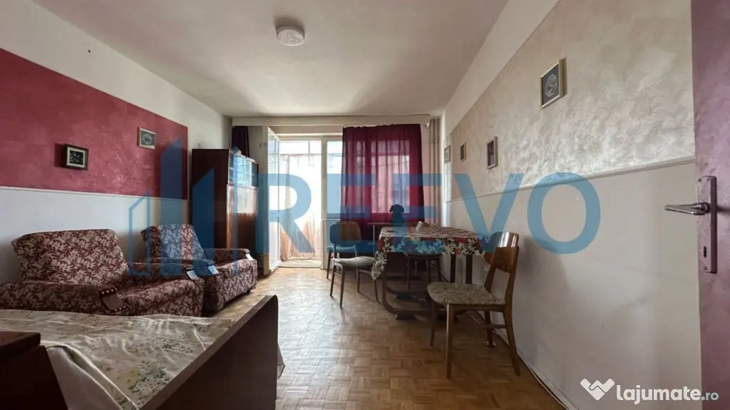 Apartament cu 2 camere, Tic Tac