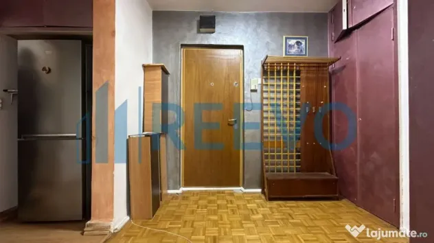 Apartament cu 2 camere, Tic Tac
