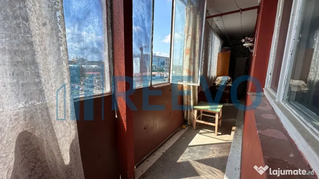 Apartament cu 2 camere, Tic Tac