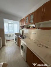 Apartament 3 camere + boxa, etaj intermediar, Radauti 