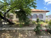 Casă renovabilă de vânzare, 96mp, teren generos 1110 mp,