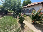 Casă renovabilă de vânzare, 96mp, teren generos 1110 mp,