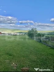 Teren intravilan de 19 ari, situat în zona drumul Sigmirulu 