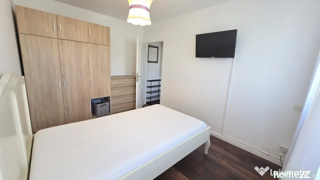 Apartament 3 camere, 75 mp, 2 băi, AC, utilat complet, zona