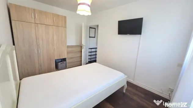 Apartament 3 camere, 75 mp, 2 băi, AC, utilat complet, zona