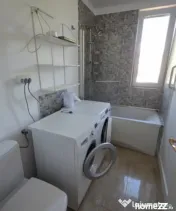 Apartament 3 camere, 75 mp, 2 băi, AC, utilat complet, zona 