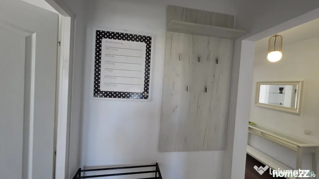 Apartament 3 camere, 75 mp, 2 băi, AC, utilat complet, zona
