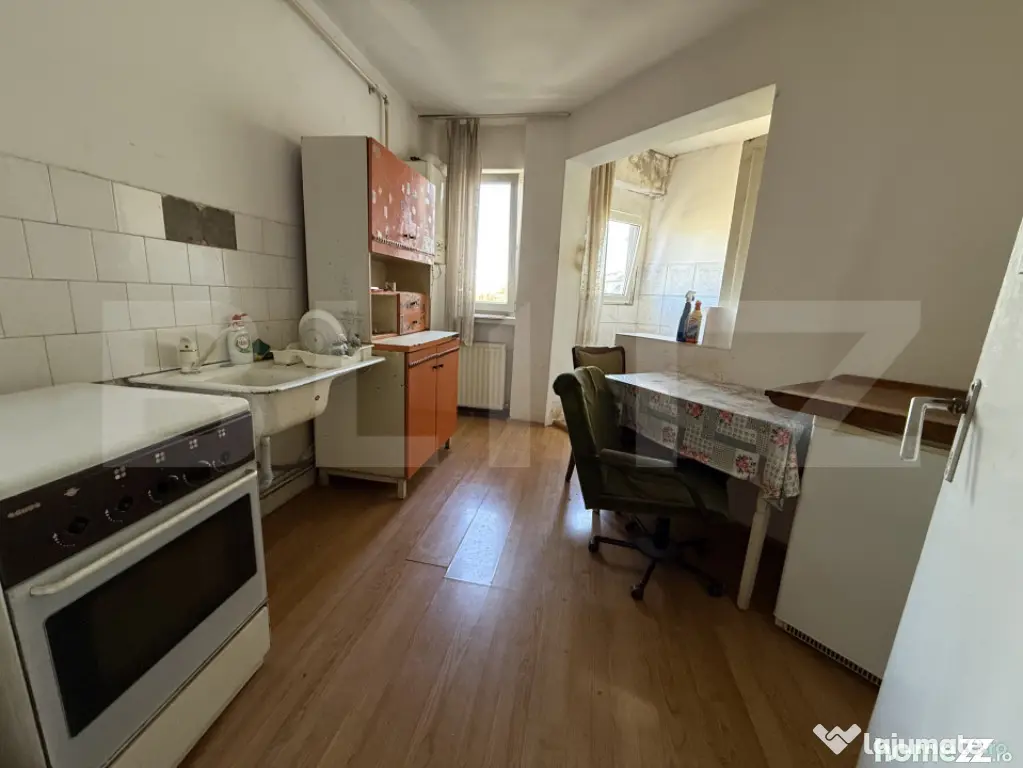 Apartament 3 camere, 62.43 mp, zona Micro 16