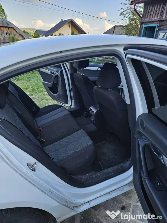 🚗VÂND Volkswagen Passat B7 — 1.6 TDI BlueMotion Comfortline | 105 CP | 2012