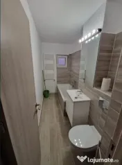 Apartament 2 camere, decomandat - zona Racadau 