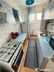 Apartament 3 camere, semidecomandat - zona Astra/Uranus 