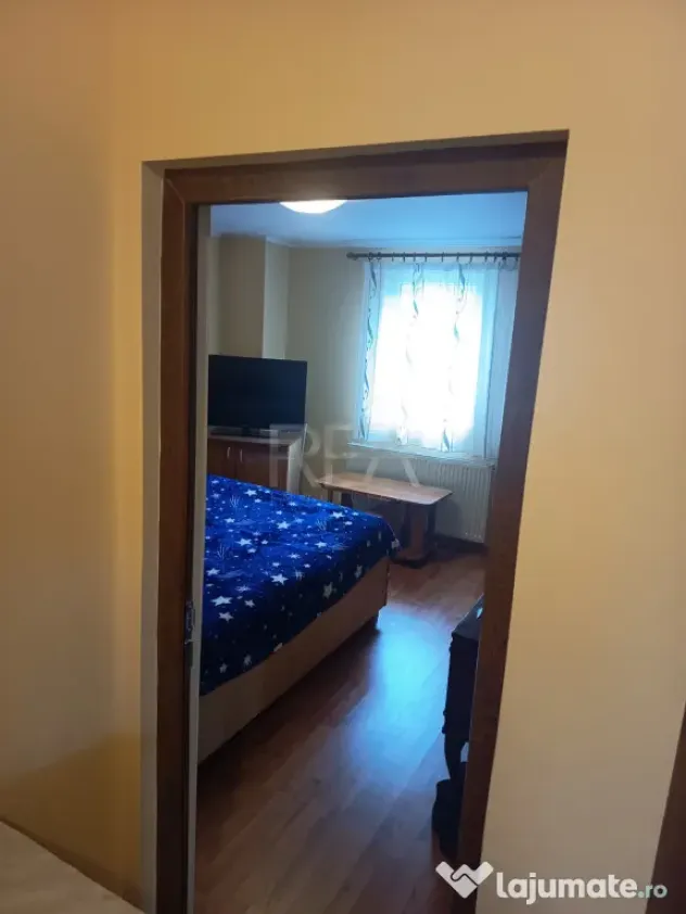 Casă P+1 cu teren inclus, Sector 4 | Centrală proprie |