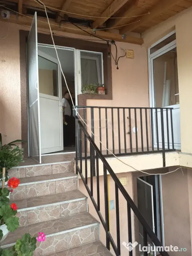 Casă P+1 cu teren inclus, Sector 4 | Centrală proprie |
