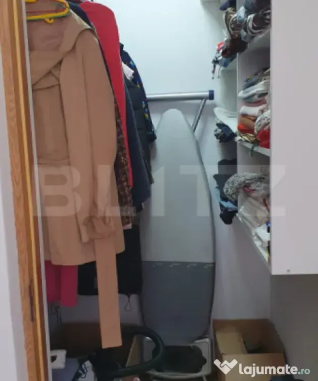 Casă 3 camere finisate (parter) si 7 camere la rosu (Et+M)1