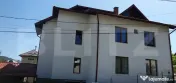 Casă 3 camere finisate (parter) si 7 camere la rosu (Et+M)1 
