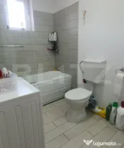 Casă 3 camere finisate (parter) si 7 camere la rosu (Et+M)1 
