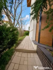 Vila Duplex 5 Camere Sisesti