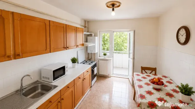 Apartament 3 camere U.Principatelor etaj2