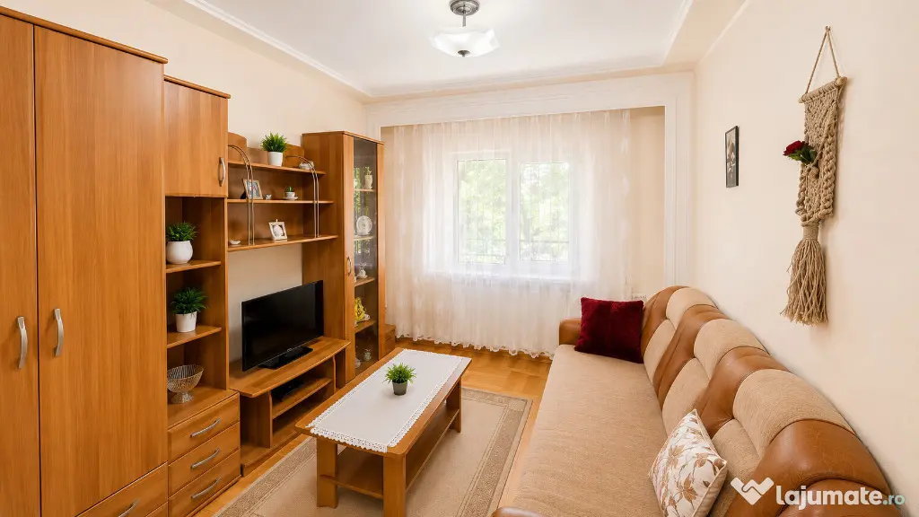 Apartament 3 camere U.Principatelor etaj2