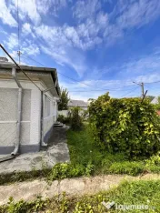 Casă zona semicentrală Târgu Neamt lângă cafeneaua Danioti,gaz,curent 