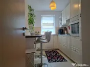 Apartament 3 camere mobilat-utilat, loc de parcare ,Tractoru