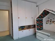 Apartament 3 camere mobilat-utilat, loc de parcare ,Tractoru