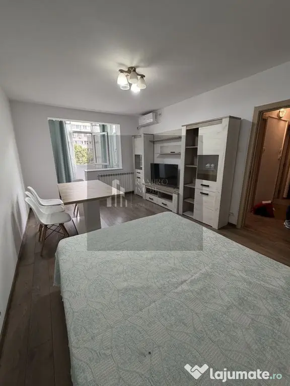 Garsoniera Dristor / Baba Novac 1 minut metrou Dristor