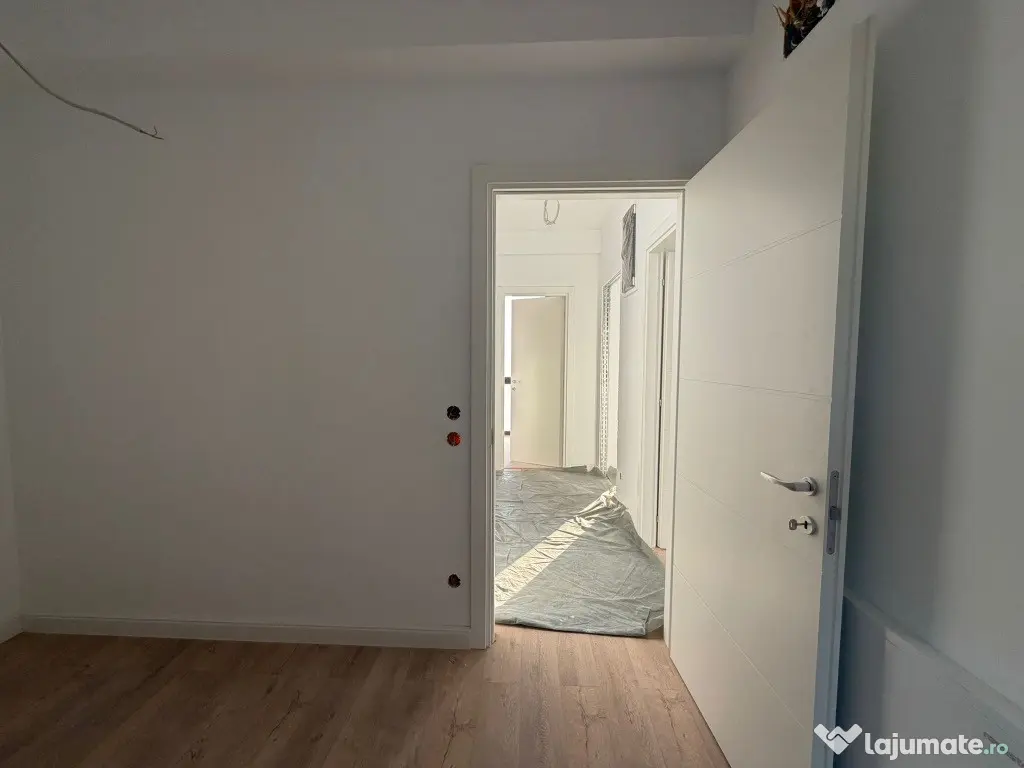 LA CHEIE! Vila Lux langa statie de metrou, Otopeni