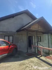 CASA DE VANZARE IN SURANI,OAZA DE LINISTE SI CONFORT