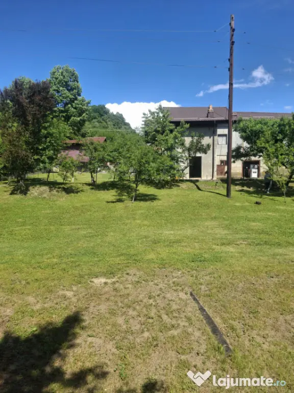 CASA DE VANZARE IN SURANI,OAZA DE LINISTE SI CONFORT