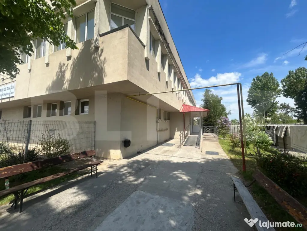 Spatiu comercial | P + 1 | 1967 mp | zona Centura |