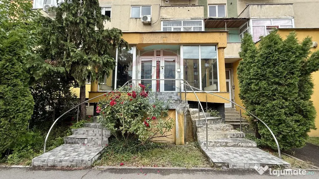 Spațiu comercial/birouri, acces separat, suprafață gen...