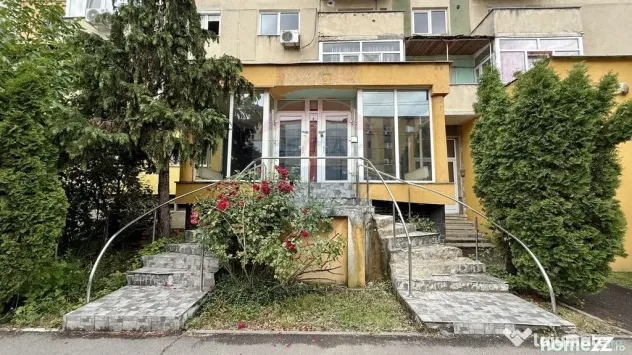Spațiu comercial/birouri, acces separat, suprafață gen...