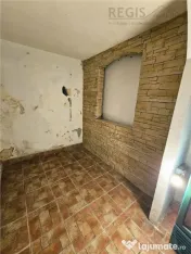 Spatiu comercial Piata Sfatului - Muresenilor 