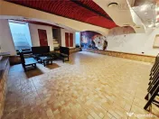 Spatiu comercial Piata Sfatului - Muresenilor 