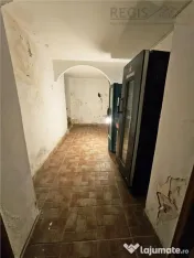 Spatiu comercial Piata Sfatului - Muresenilor 